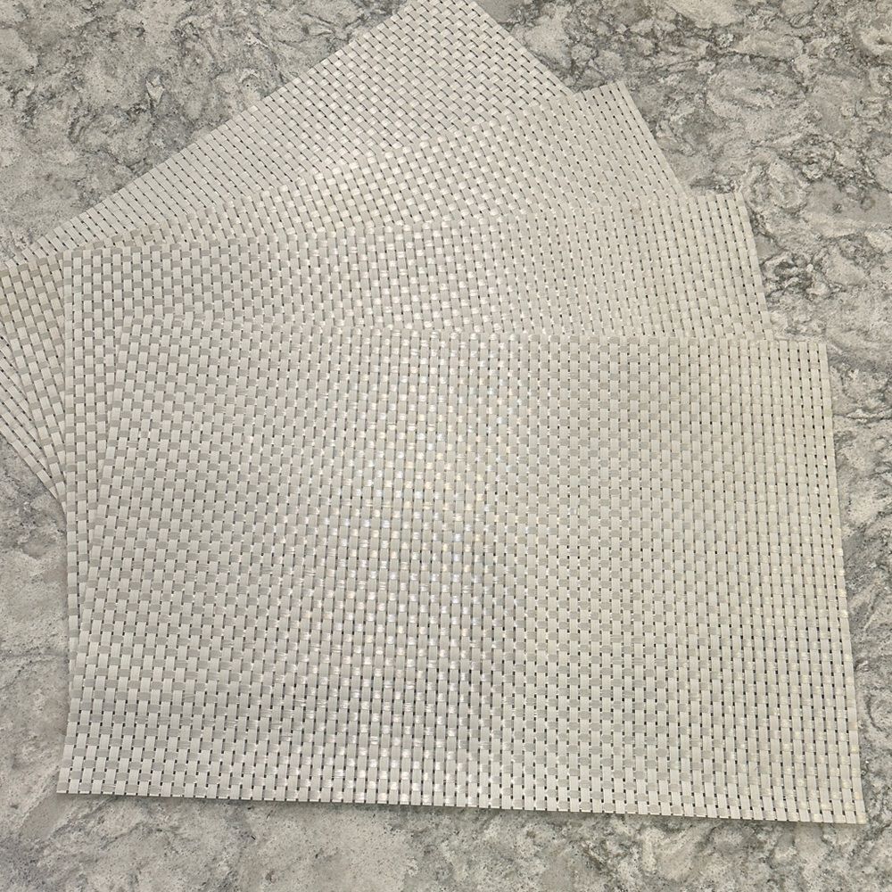 Set of 4 Woven Placemats